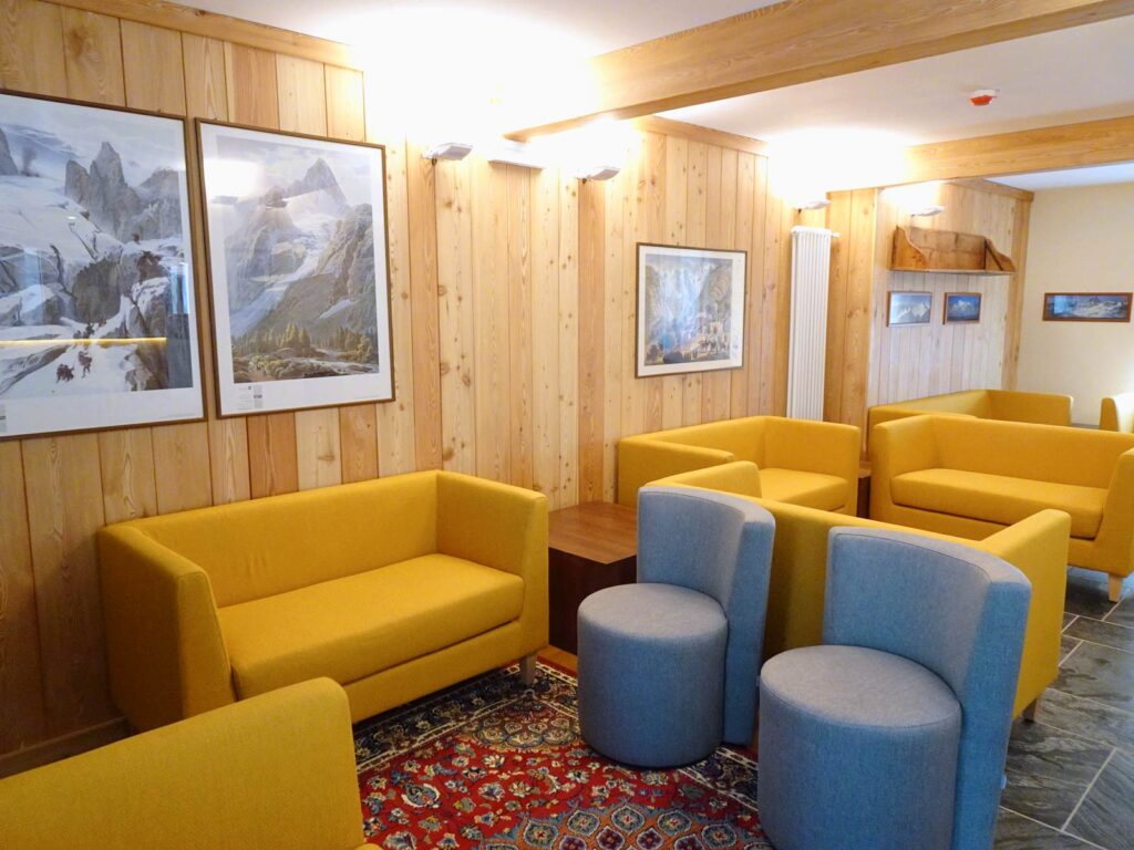 Soggiorno dell'Hotel Aigle a Courmayeur Mont Blanc.